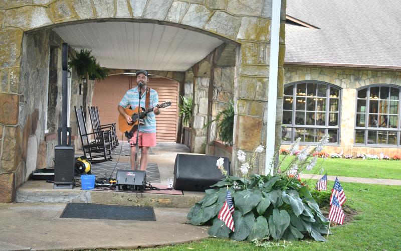 Megan Broome/The Clayton Tribune. The Dillard House Independence Day festivities on the Oaklawn featured live music by Hunter Grayson from Athens, Ga. 
