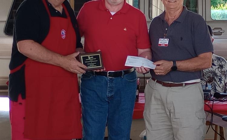 Submitted photo. Rabun County GOP recently won the Georgia Republican Party five-star award for excellence. Pictured are Ed Fickey, past chairman of the Rabun County Republican Party, left; Carl Blackburn, Ninth District Chairman of the Republican Party; and Carl Stokes, current chairman of the Rabun County Republican Party. 