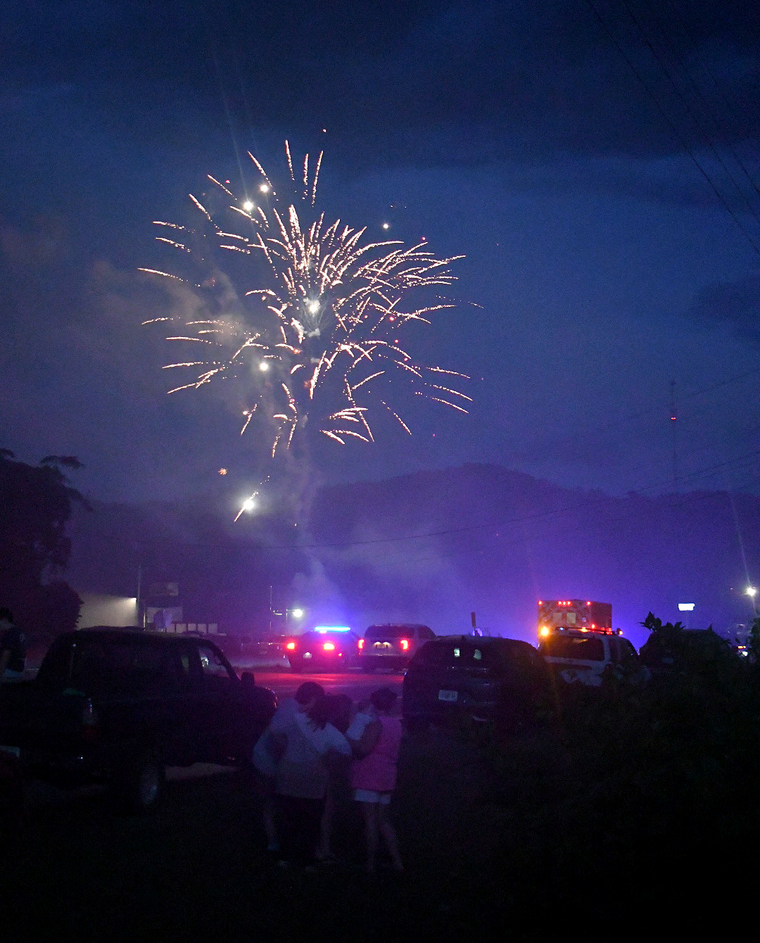 Enoch Autry/The Clayton Tribune. North Georgia Fireworks held its annual product display show on June 22 at 1957 Highway 441 South in Clayton as some motorists stopped to watch and others slowed down to see as they traveled.