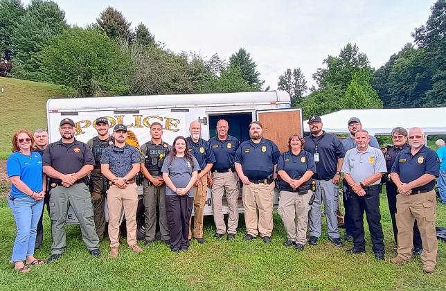 Megan Horn/The Clayton Tribune. Sky Valley’s National Night Out (NNO) event on Aug. 4 brought many local law enforcement and other public safety agencies together to build community relationships. 