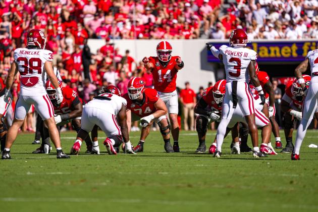 Tony Walsh/UGAAA. Former Rabun County and current UGA quarterback Gunner Stockton surveys the defense before a play in Georgia’s 41-13 win over Oklahoma on Sept. 26. Stockton completed 14-of-25 passes for 171 yards with a touchdown and an interception.