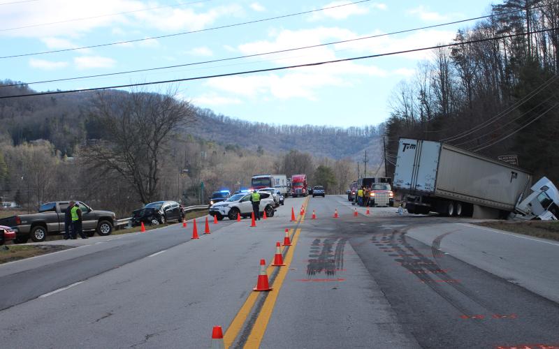 Megan Broome/The Clayton Tribune. Three people were injured in a three-vehicle accident in Mountain City Saturday. Traffic was backed up in both directions for several hours following the wreck.