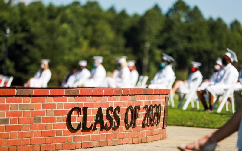 Rabun Gap-Nacoochee School unveiled The Class of 2020 Tribute Wall during graduation on August 9 in honor of the Class of 2020’s resilience during the COVID-19 pandemic.