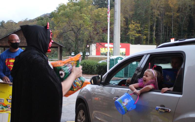 Megan Broome/The Clayton Tribune. The Food Bank of Northeast Georgia held a drive-thru trick or treat event on Oct. 22