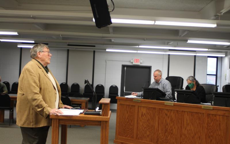 Megan Broome/The Clayton Tribune. Jay Green gives the FY 2020 audit presentation to Clayton council members at Tuesday’s meeting.