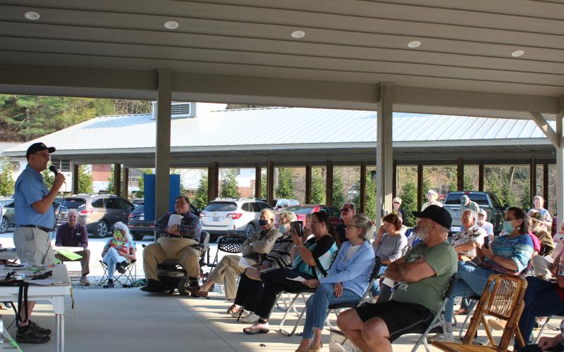 Megan Broome/The Clayton Tribune. Bill Stueck addresses the crowd at the public forum on water issues last Wednesday.