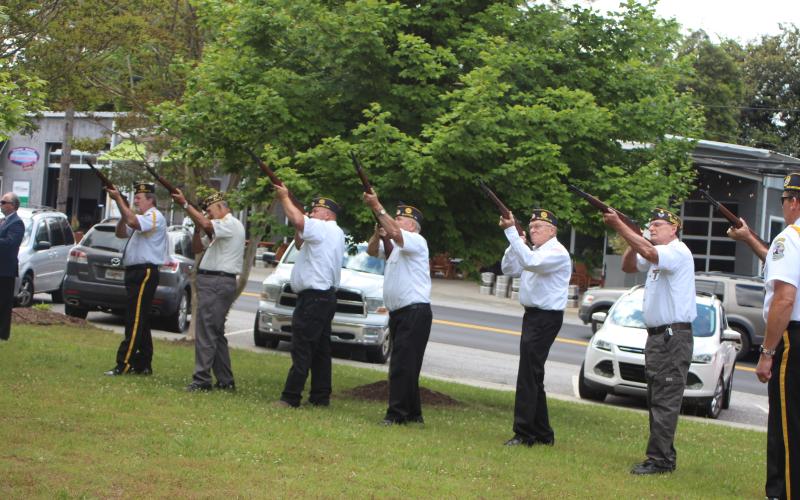 Megan Broome/The Clayton Tribune. The Honor Guard performed the 21 Gun Salute at Monday’s Memorial Day ceremony . It was commanded by Jim Morgan, Cdr. DAV Chapter 15. The Honor Guard was made up of American Legion 85 in Cornelia, American Legion Post 220 in Mountain City, VFW Post 7720 in Cornelia, and DAV Chapter 15 Northeast Georgia.