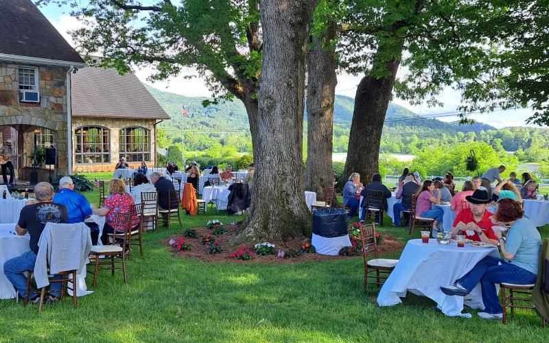 Megan Broome/The Clayton Tribune. Crowds of people enjoyed music and a cookout at The Dillard House for Memorial Day weekend Sunday, May 28.