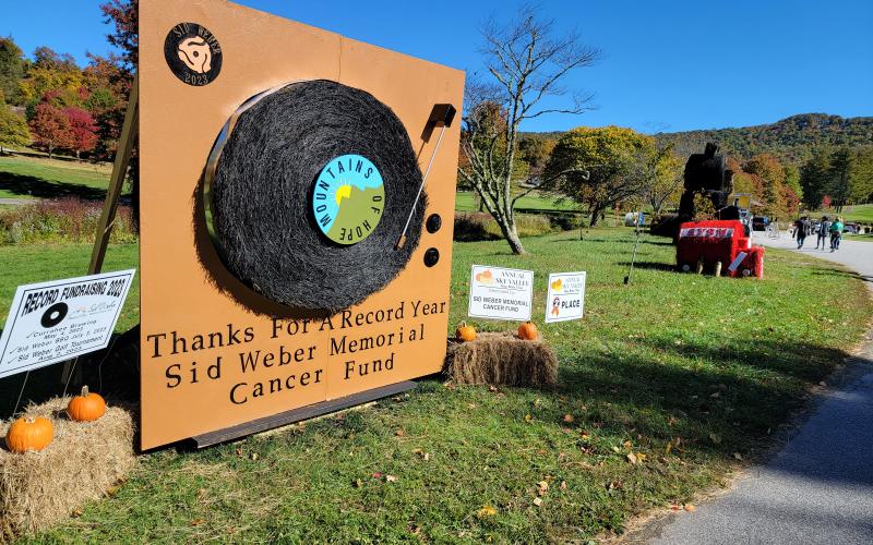 Enoch Autry/The Clayton Tribune. The second place winner in the Hay Bale Trail contest was Sid Weber Memorial Cancer Fund with their “Record Fundraising 2022” hay bale depicting a record on a turntable. Below: Third place in the Hay Bale Trail competition went to Bartram Trail Conservancy for their hay bale shaped like a shoe with animals that promoted hiking the trail and staying active.
