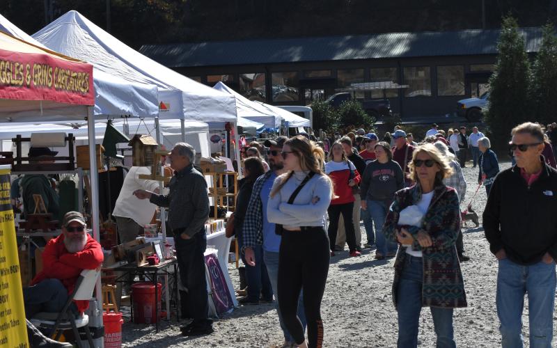 Enoch Autry/The Clayton Tribune.  Hundreds of patrons visited the “Of These Mountains Fall MarketPlace event at the Rabun County Pavilions on Nov. 4 Another MarketPlace event will be held at the same location in May.
