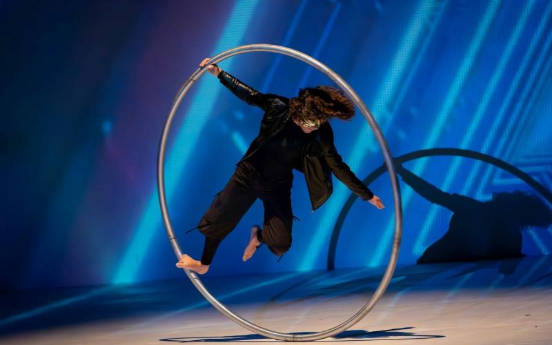 Photography submitted. Cyrus Manoogian ’24 of Rabun Gap performs on the Cyr wheel at Rabun Gap-Nacoochee School.