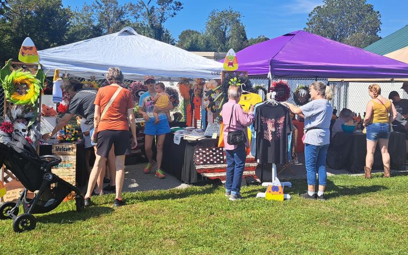 Megan Horn/The Clayton Tribune. This year’s Tiger Corn Festival featured many family-fun activities as well as several people selling their creative handmade artwork. Many people in the community attended this year’s festival on Sept. 21.