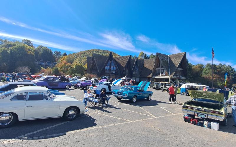 Megan Horn/The Clayton Tribune. The Classic Car Show at this year's Sky Valley Fall Fest. Below: Veterans of Foreign Wars (VFW) Post 4570 cooked hotdogs for the community at the Sky Valley Fall Fest.