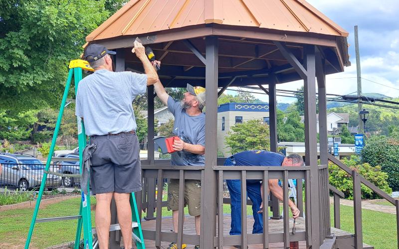 Megan Horn/The Clayton Tribune. Veterans of Foreign Wars (VFW) Post 4570 members work hard to keep the gazebo and Veterans Memorial Park looking nice for the community. Gary Cantwell-Army; Mark Edwards-Navy; David Bussiere-Air Force and Jon Jones-Army worked to serve their community at home.
