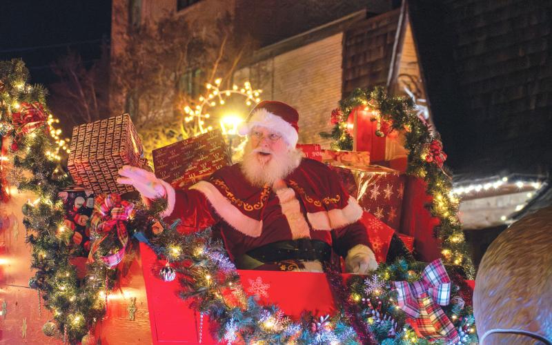 Wade Cheek/The Clayton Tribune. Santa Claus came to town last Saturday, Dec. 7 as he rounded out the end of this year’s Christmas parade in downtown Clayton. The parade was presented by Forward Rabun/Chamber of Commerce and the City of Clayton, brought massive numbers of participants and was a great success.