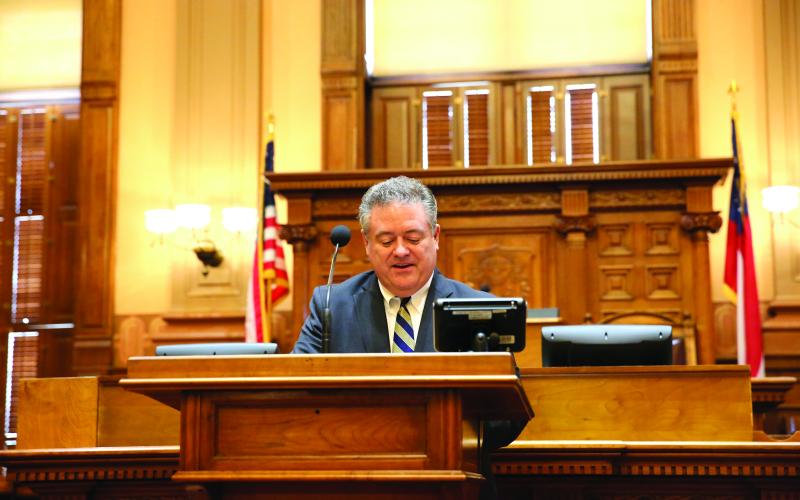 Photo courtesy of Georgia Court of Appeals Judge Brian Rickman. Superior Court Judge Russell “Rusty” Smith introduces Brian Rickman at Rickman’s swearing-in as an Appellate Judge.