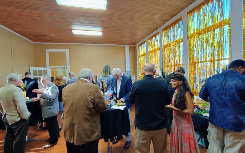 Megan Horn/The Clayton Tribune. It was a fun night on Saturday, April 26, as crowds mingle and enjoy hors d’oeuvres before the Cabaret performance at the North Georgia Community Players 25th Anniversary Gala featuring “A Night on Broadway.”
