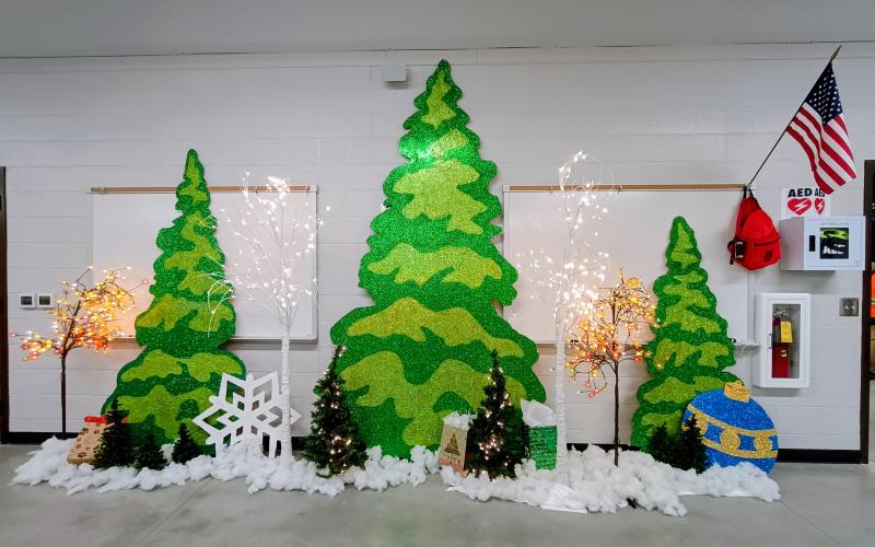 Megan Horn/The Clayton Tribune. The Rabun County Schools AgriCenter was decorated with Christmas trees, ornaments, snowflakes, wreaths and colorful lights during the “Santa on the Fam” event Dec. 4. Visitors even found a nutcracker and train on the farm.