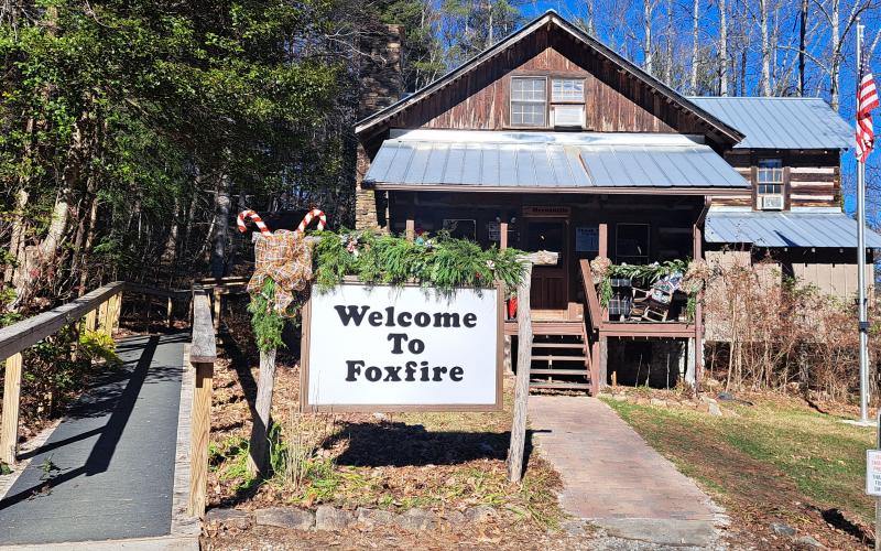 File/Megan Horn/The Clayton Tribune. Community members are invited to experience Christmas in Appalachia at “A Foxfire Christmas” on Saturday, Dec. 6, from 10 a.m. to 3 p.m. at 98 Foxfire Lane, Mountain City. Donations are appreciated.