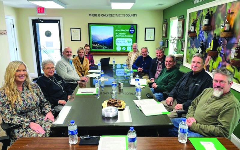Submitted photo. The roundtable is organized and sponsored by Forward Rabun. Mayors and city managers from the cities of Sky Valley, Dillard, Mountain City, Clayton, Tiger and Tallulah Falls are regularly invited to participate in roundtable discussions. Pictured is the first meeting of the new year on Jan. 20.