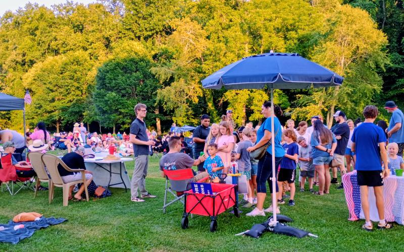 Megan Horn/The Clayton Tribune. There was a long line for balloon animals at the July 1 Stars Over Clayton celebration.