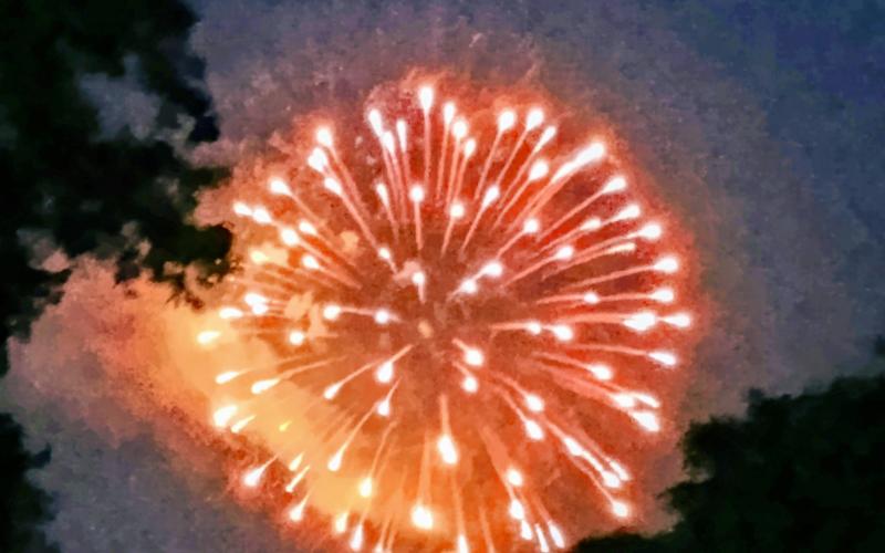 Megan Horn/The Clayton Tribune. Beautiful fireworks lit up the night sky in Sky Valley on Friday, July 3, as thousands celebrated America’s 250th birthday. Sky Valley’s Dustin Henslee became a certified fireworks operator so he could conduct the firework’s display.