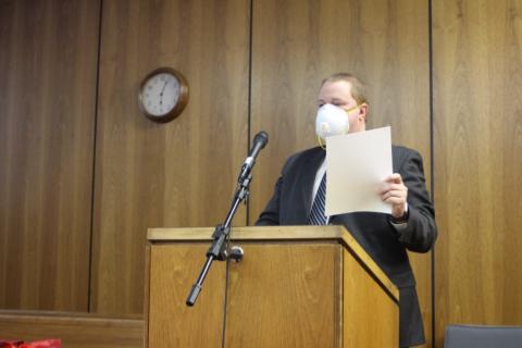 Megan Broome/The Clayton Tribune. Clay Pilgrim, CPA from Rushton and Company, presents the county’s FY 2020 audit to the Rabun County Board of Commissioners last Tuesday. 