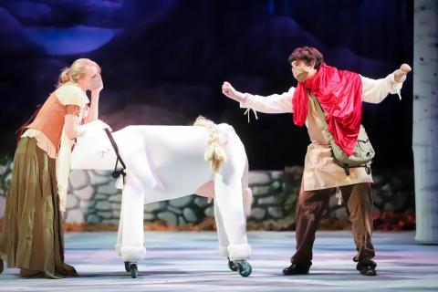 Photo courtesy Rabun Gap-Nacoochee School. Lucy Barry ’22 of Tiger, GA and Sam Watts of Thomasville, GA perform in Rabun Gap-Nacoochee School’s production of “Into the Woods.”