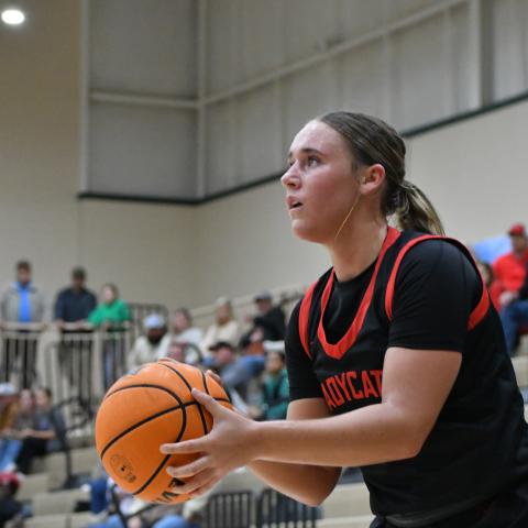 Wade Cheek/The Clayton Tribune. Ellie Southards 