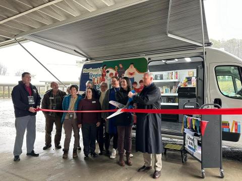 Photo courtesy Forward Rabun/Rabun County Chamber of Commerce. Forward Rabun/Rabun County Chamber of Commerce held a grand opening and ribbon cutting event for the Northeast Georgia Regional Library System Bookmobile on Jan. 24. The motto for the Bookmobile is “spreading library love…one mile at a time.”