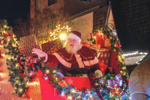 Wade Cheek/The Clayton Tribune. Santa Claus came to town last Saturday, Dec. 7 as he rounded out the end of this year’s Christmas parade in downtown Clayton. The parade was presented by Forward Rabun/Chamber of Commerce and the City of Clayton, brought massive numbers of participants and was a great success. 