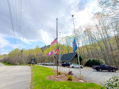 As a show of respect for former Mayors Steve Brett and Bob MacNair, the City of Sky Valley lowered flags to half-mast from Monday, April 14, until Sunday, April 20. These flags are pictured in front of Sky Valley City Hall. 