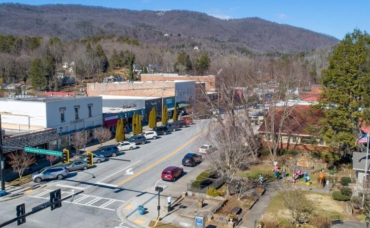 Clayton council says goodbye