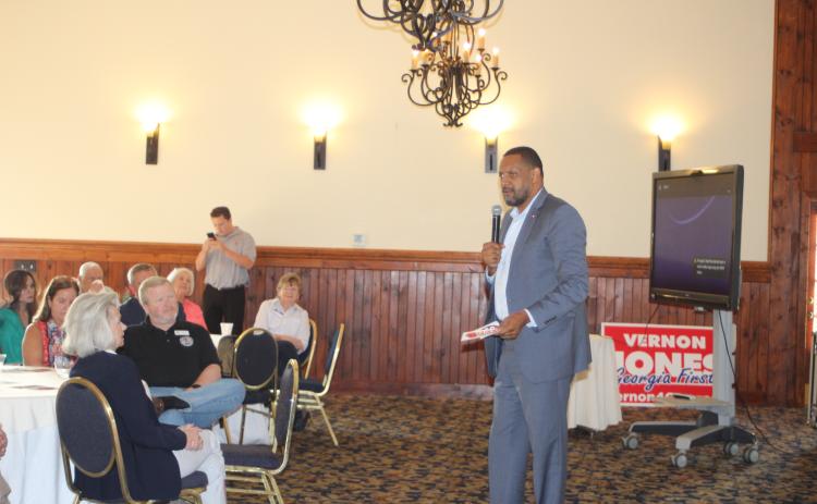 Megan Broome/The Clayton Tribune. Vernon Jones, who recently announced his candidacy for governor in 2022, discussed his campaign platform and encouraged Republicans to be proactive with campaigning in the community at the Rabun County GOP meeting Saturday.