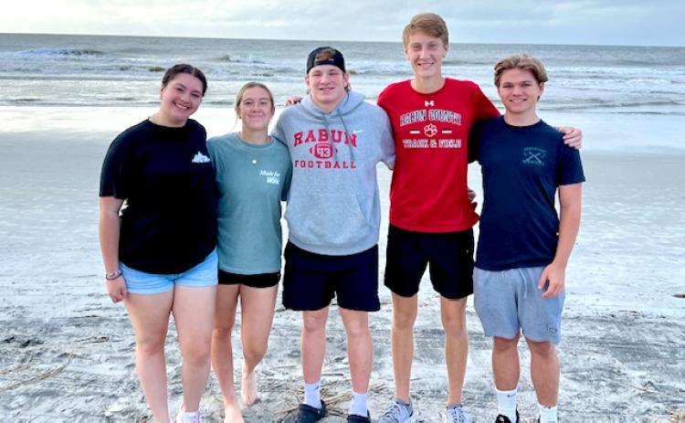 Photo courtesy of Rick Story. Members of Forward Rabun’s Youth Leadership 2023-2024 class who recently visited the Georgia coast include Emma Rose Hunter (from left), Chloe Erlewine, Ethan “Elvis” Hunt, G.B. Anderson and Georgia Purcell.