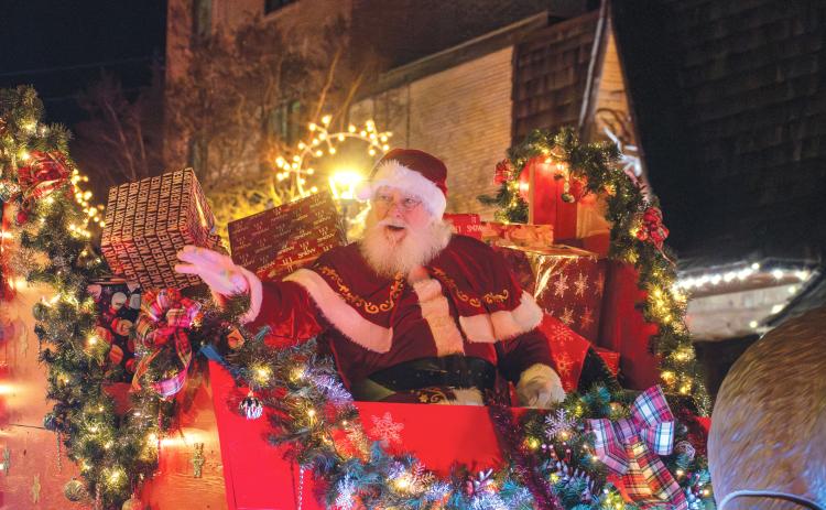 Wade Cheek/The Clayton Tribune. Santa Claus came to town last Saturday, Dec. 7 as he rounded out the end of this year’s Christmas parade in downtown Clayton. The parade was presented by Forward Rabun/Chamber of Commerce and the City of Clayton, brought massive numbers of participants and was a great success.