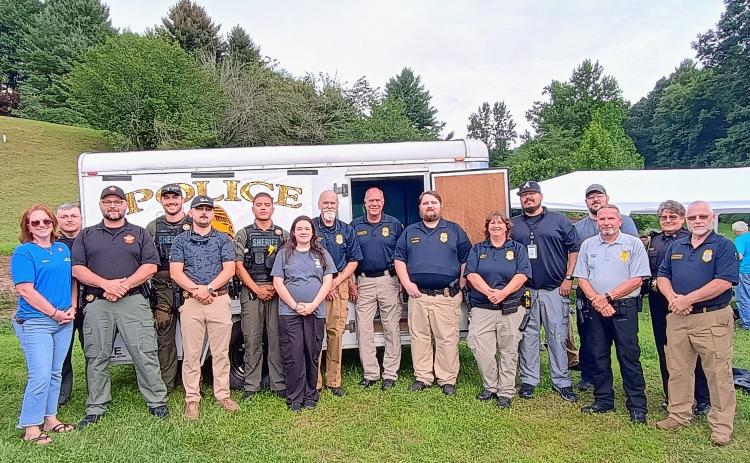 Megan Horn/The Clayton Tribune. Sky Valley’s National Night Out (NNO) event on Aug. 4 brought many local law enforcement and other public safety agencies together to build community relationships. 