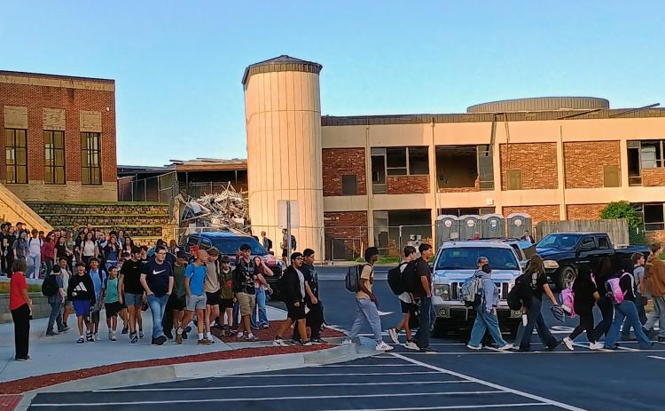 File/Megan Horn/The Clayton Tribune. Rabun County High School has been ranked by U.S. News and World Report in the  “2026-2027 Best High Schools Rankings” as No. 87 in Georgia out of 437 ranked schools statewide. Rabun County Schools cut the ribbon on the new Rabun County High School Academic Building on July 31. Students are pictured on the first day of school Aug. 3.