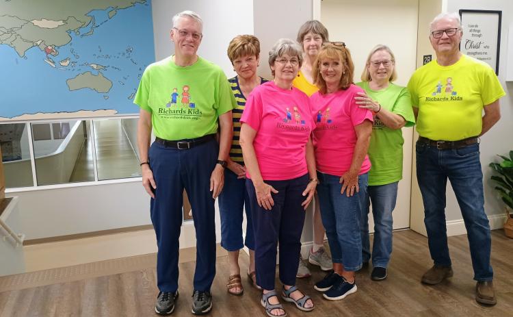 Megan Horn/The Clayton Tribune. Richard’s Kids is a local nonprofit operated by volunteers to benefit  children in Rabun County who need assistance with school clothing and other essential items. Pictured are Board of Directors members Gary Elzey, Vicki Lynn, Linda Jones, Carolyn Dillard, Pat Henry, Lynne Lancaster and Candie Moore.