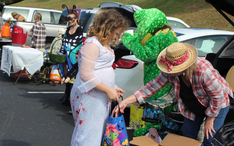 Megan Broome/The Clayton Tribune. The Rabun County Parks and Recreation Department held a community trunk or treat on Halloween. 