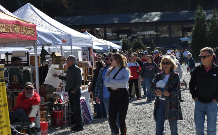 Enoch Autry/The Clayton Tribune.  Hundreds of patrons visited the “Of These Mountains Fall MarketPlace event at the Rabun County Pavilions on Nov. 4 Another MarketPlace event will be held at the same location in May.